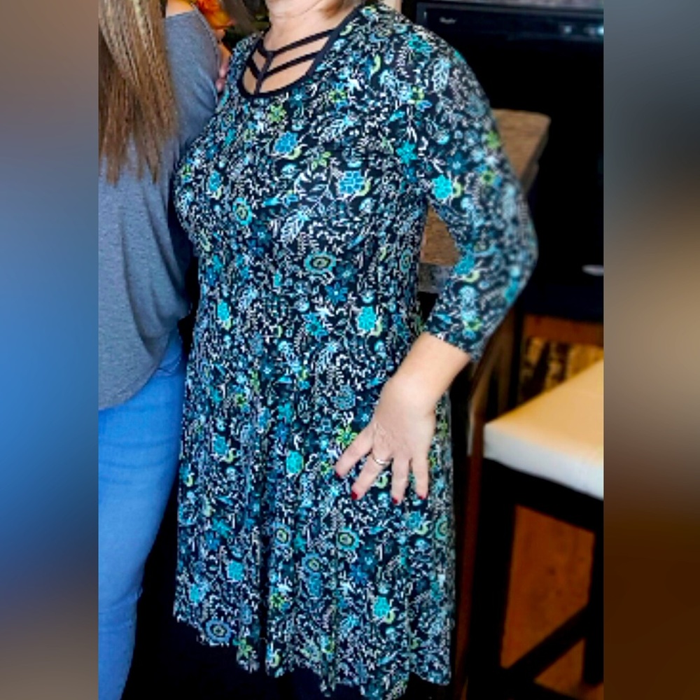 Floral Comfy Dress, Size Small